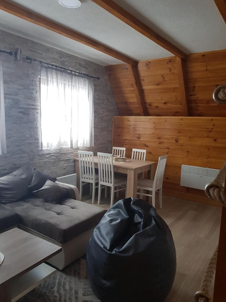 Family Home Mikovic Žabljak Buitenkant foto