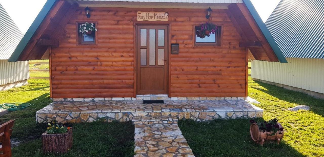 Family Home Mikovic Žabljak Buitenkant foto